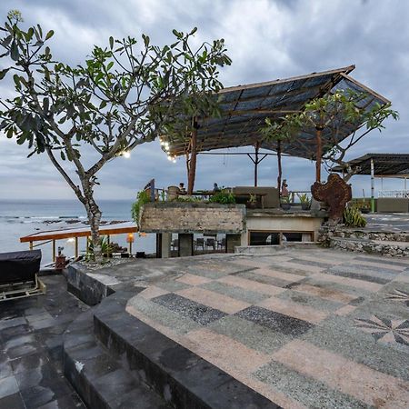 Mushroom Beach Bungalows Nusa Lembongan Dış mekan fotoğraf