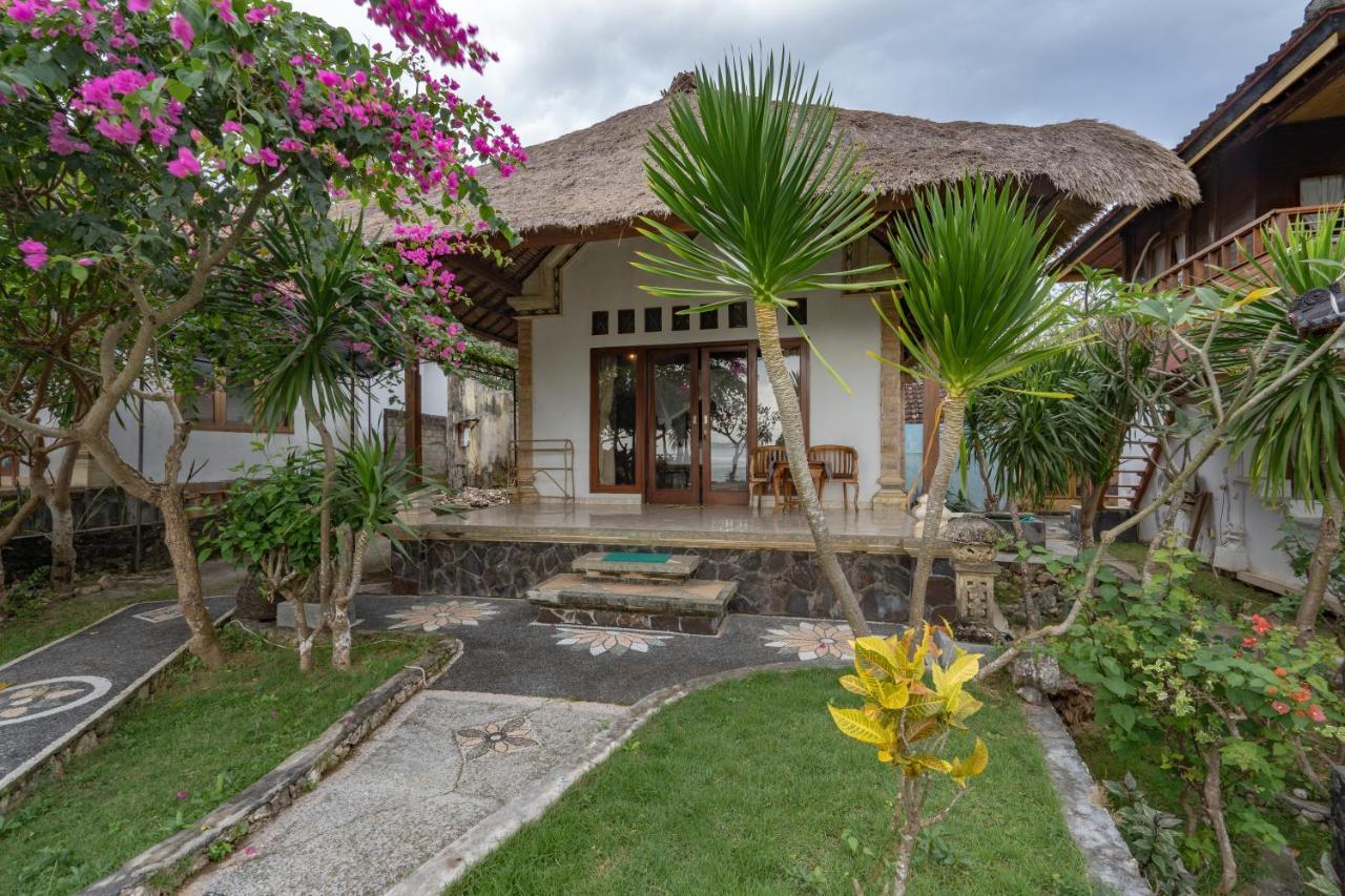 Mushroom Beach Bungalows Nusa Lembongan Dış mekan fotoğraf