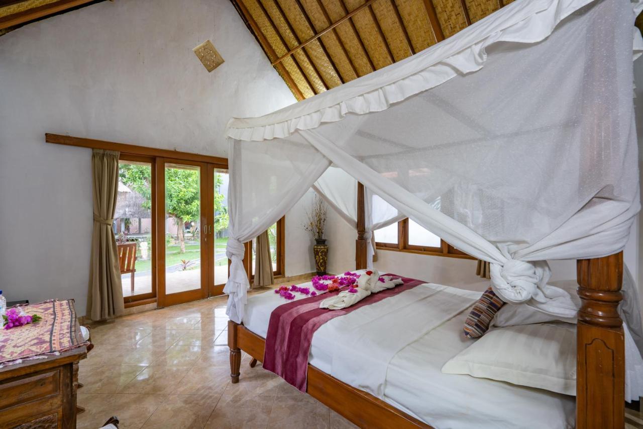 Mushroom Beach Bungalows Nusa Lembongan Dış mekan fotoğraf