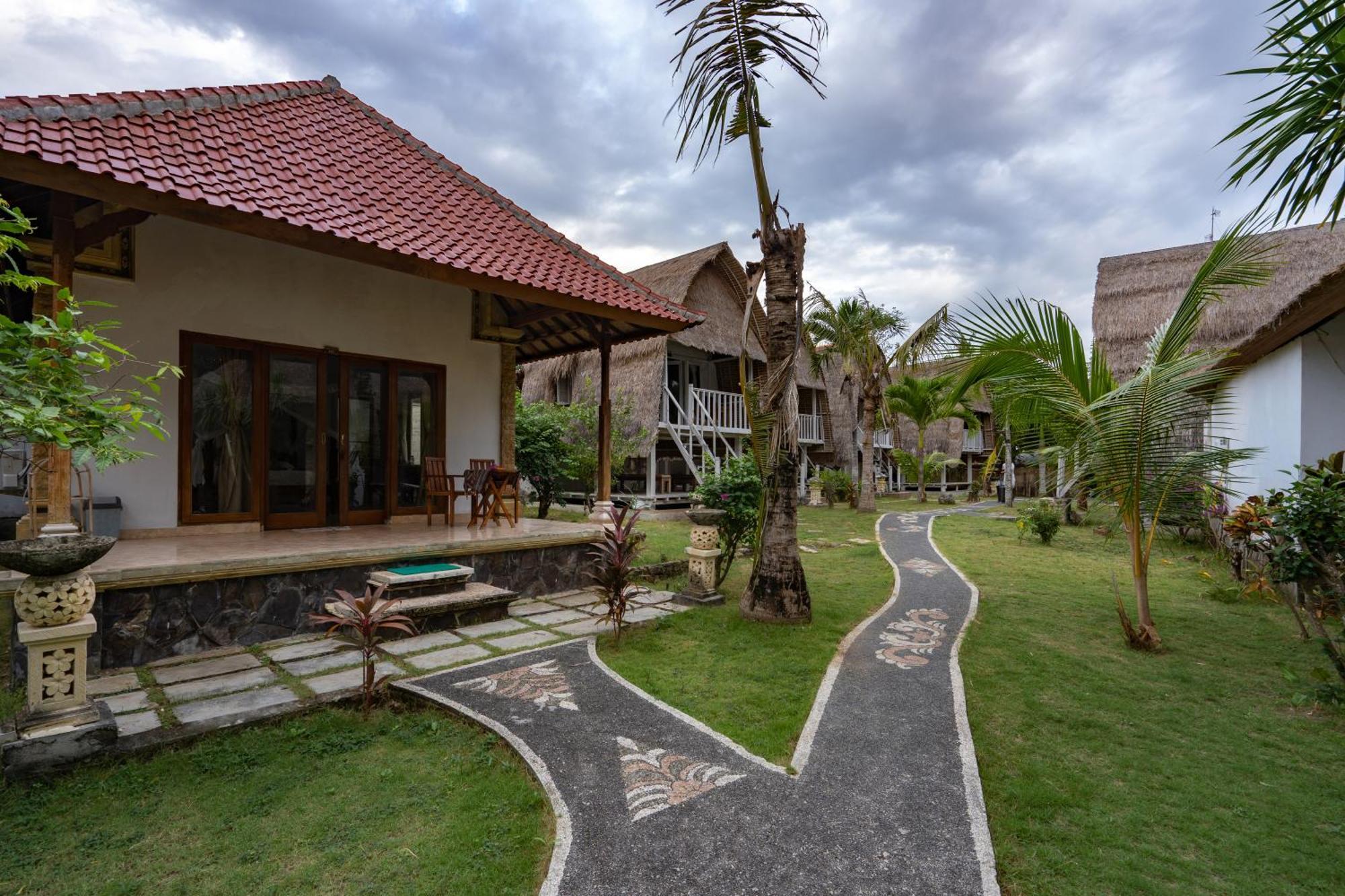 Mushroom Beach Bungalows Nusa Lembongan Dış mekan fotoğraf