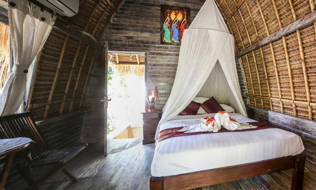 Mushroom Beach Bungalows Nusa Lembongan Dış mekan fotoğraf