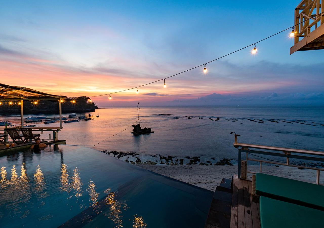 Mushroom Beach Bungalows Nusa Lembongan Dış mekan fotoğraf